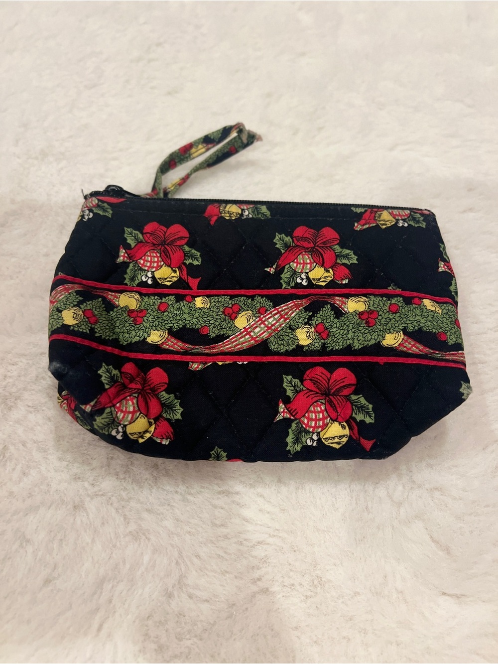 Retired Vera Bradley Christmas Quilted Holiday Cosmetic bag bough and ornaments
